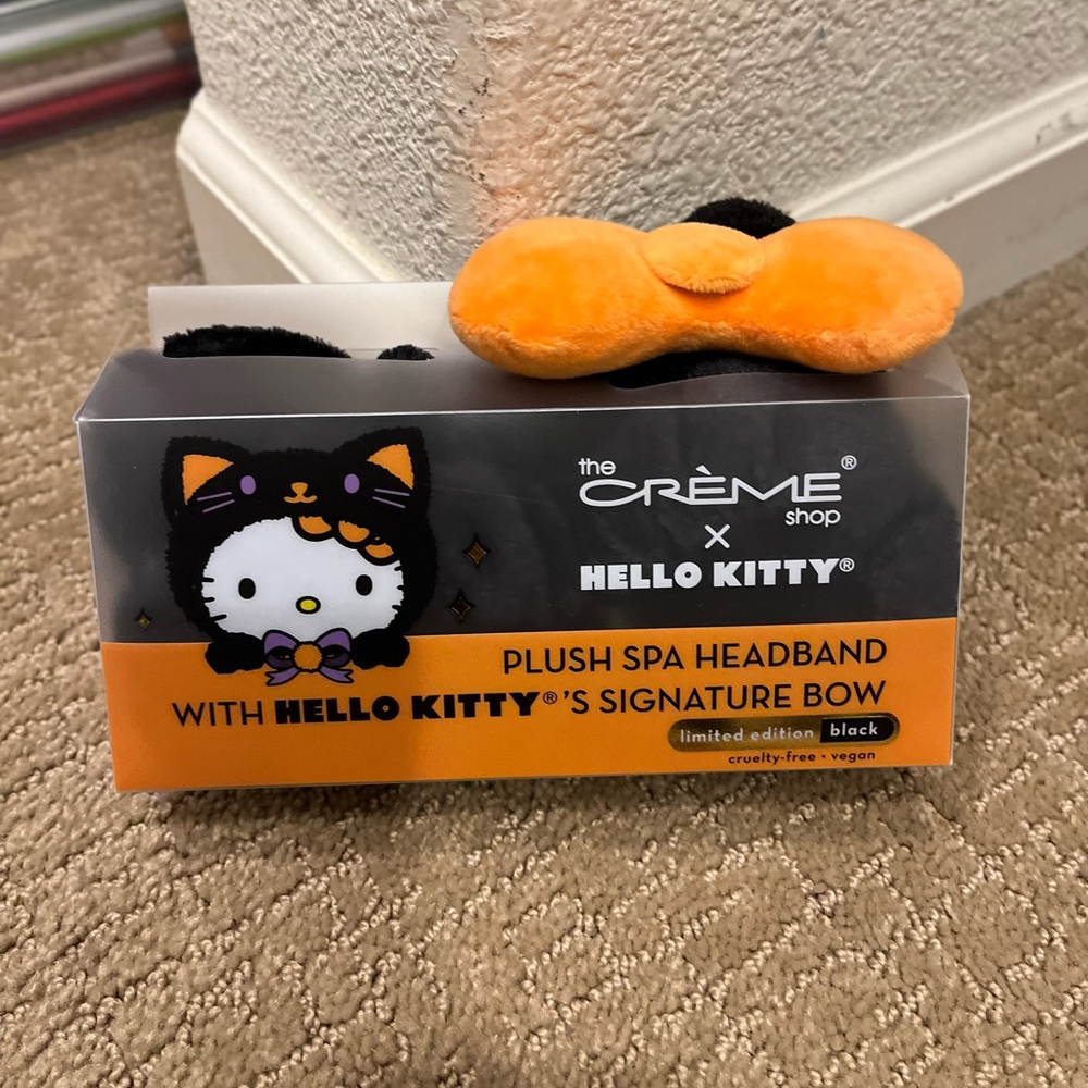 limited edition hello kitty halloween themed headband